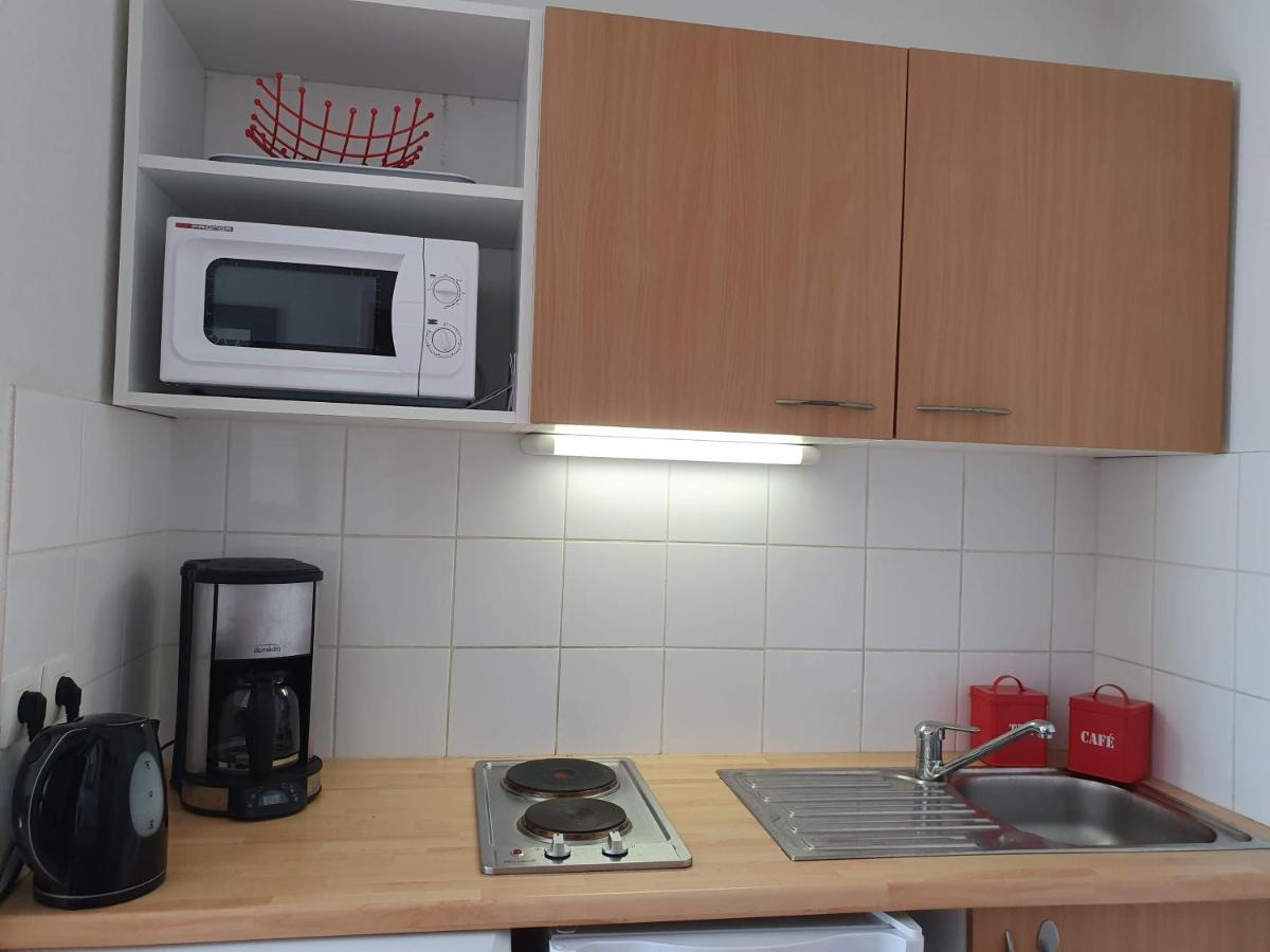 Joli Appartement T2 Dans Residence Avec Piscine, Hammam Et Parking Gratuits Carcassonne Exteriér fotografie